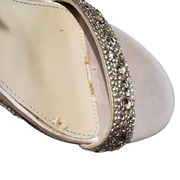 Betsey Johnson - Picture 9 of 9